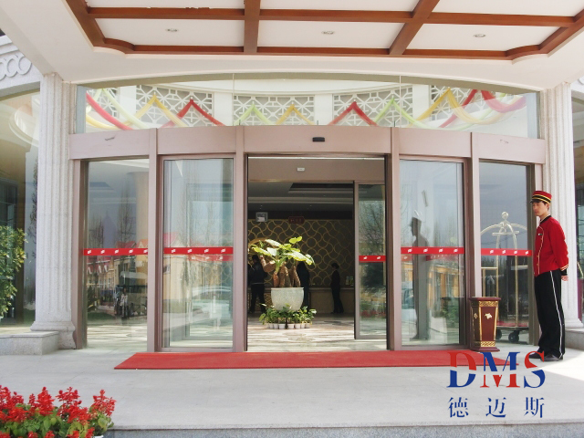 鄭州豐樂農(nóng)莊度假酒店自動(dòng)門